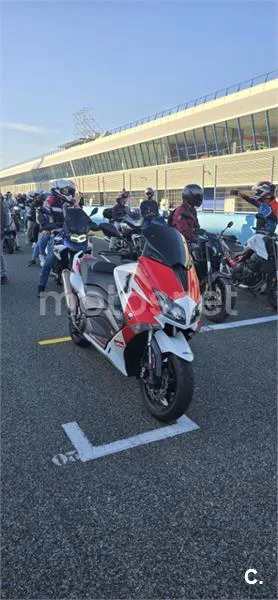 Yamaha TMAX 530 – Vista 3