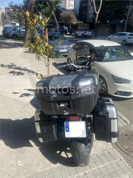 Benelli TRK 502 – Vista 3