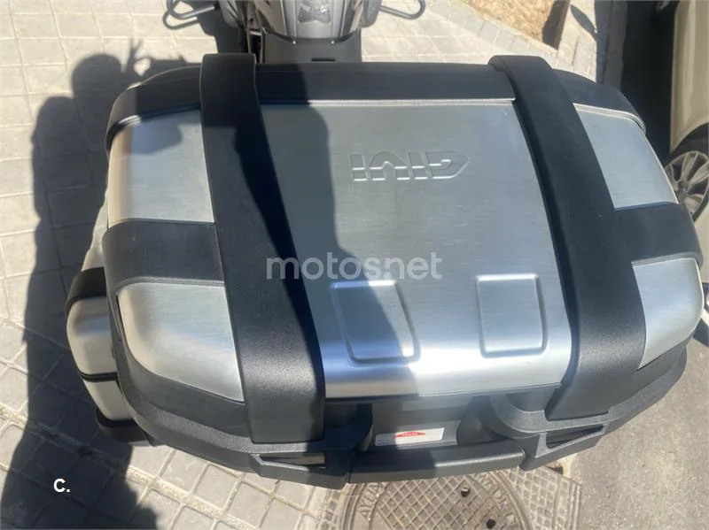 Benelli TRK 502 – Vista 7