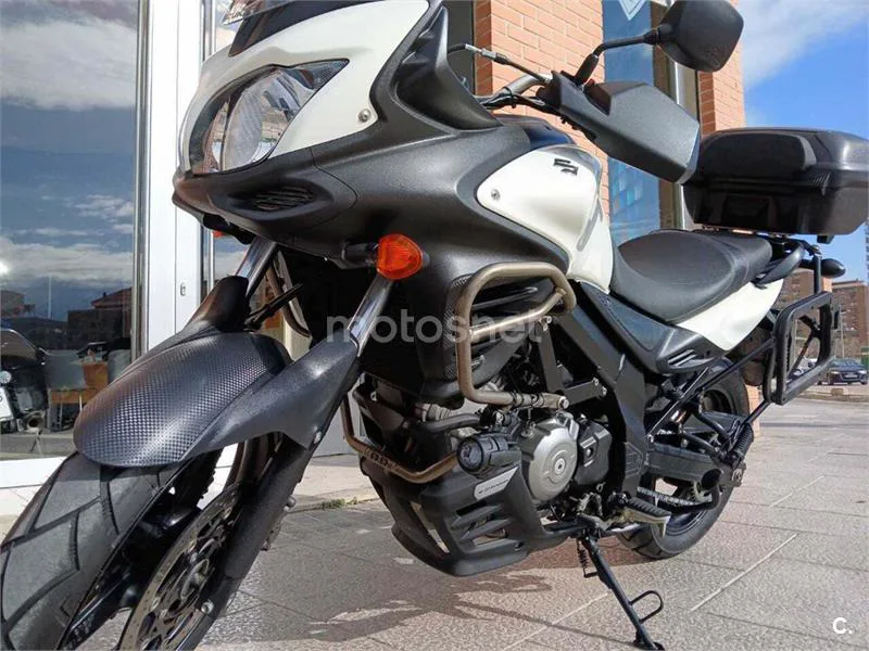 Suzuki V-Strom 650 – Vista 9