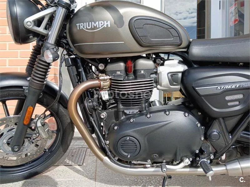 Triumph Street Twin – Vista 8