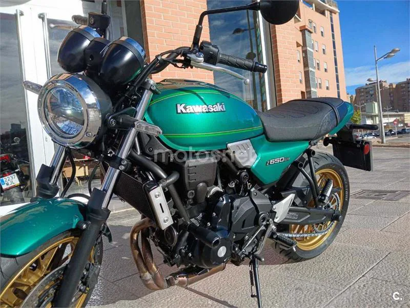 Kawasaki Z650 – Vista 15