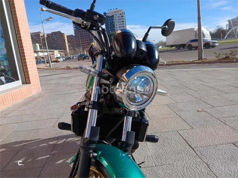 Kawasaki Z650 – Vista 17