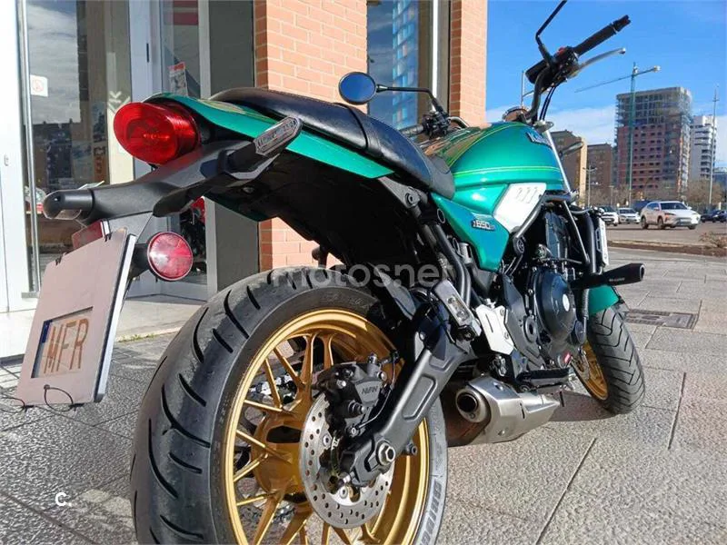 Kawasaki Z650 – Vista 6