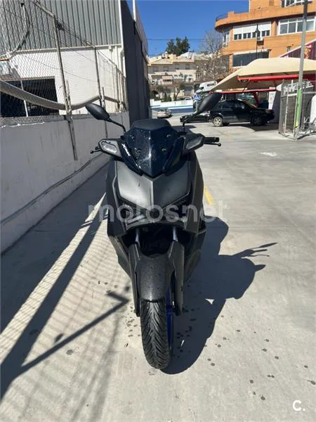 Yamaha XMAX 125 – Vista 4