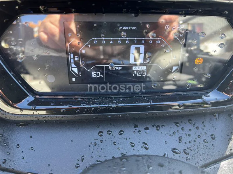 Yamaha XMAX 125 – Vista 10