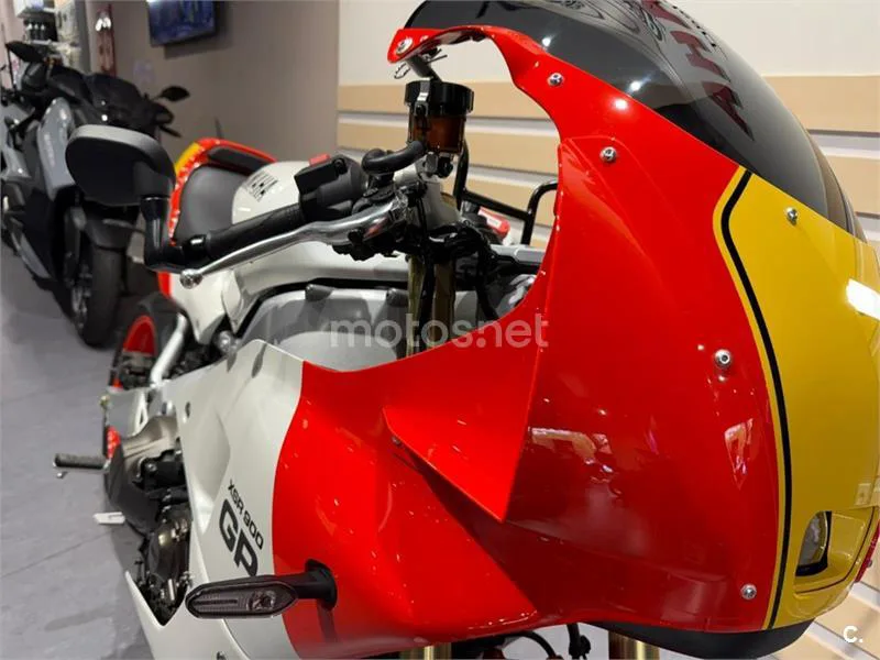 Yamaha XSR 900 GP – Vista 12