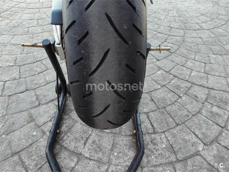 Honda CBR 1000 RR Fireblade – Vista 13
