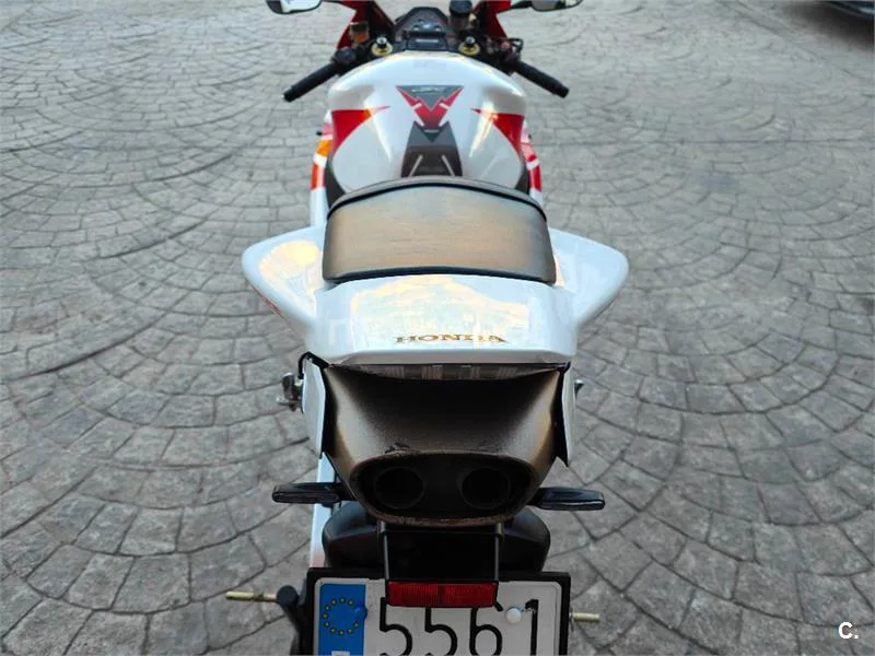 Honda CBR 1000 RR Fireblade – Vista 14