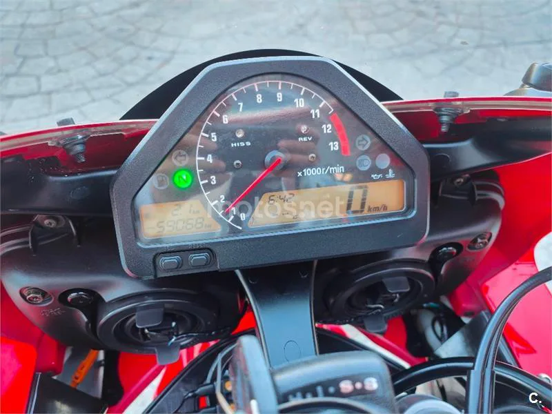 Honda CBR 1000 RR Fireblade – Vista 15