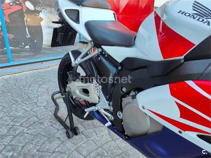 Honda CBR 1000 RR Fireblade – Vista 10
