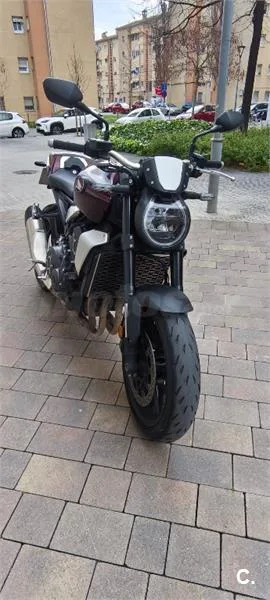 Honda CB 1000R – Vista 3