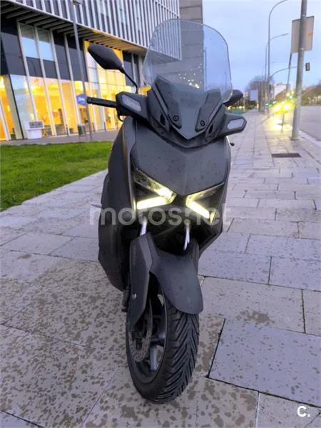 Yamaha XMAX 125 – Vista 9