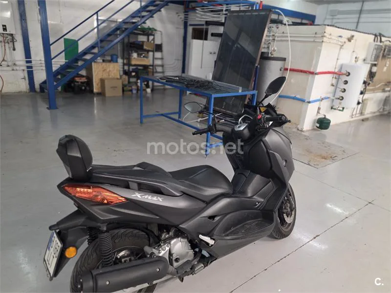 Yamaha XMAX 125 – Vista 13