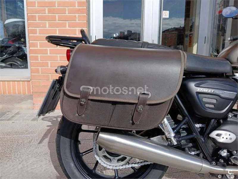 Triumph Street Twin – Vista 4