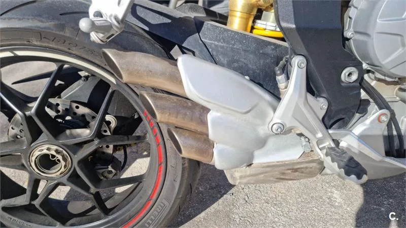 MV Agusta Rivale 800 – Vista 4