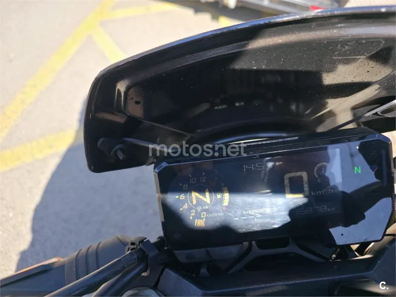 Honda CB 650 R – Vista 3