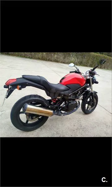 Honda VTR 250 – Vista 7