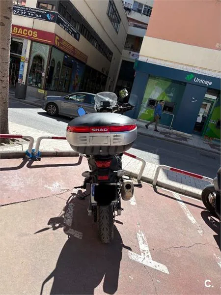 Suzuki V-Strom 650 XT – Vista 3