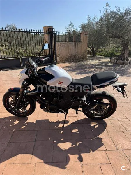 Kawasaki ER-6N – Vista 3