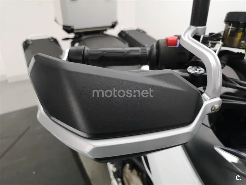 QJ Motor SRT 700 X – Vista 12