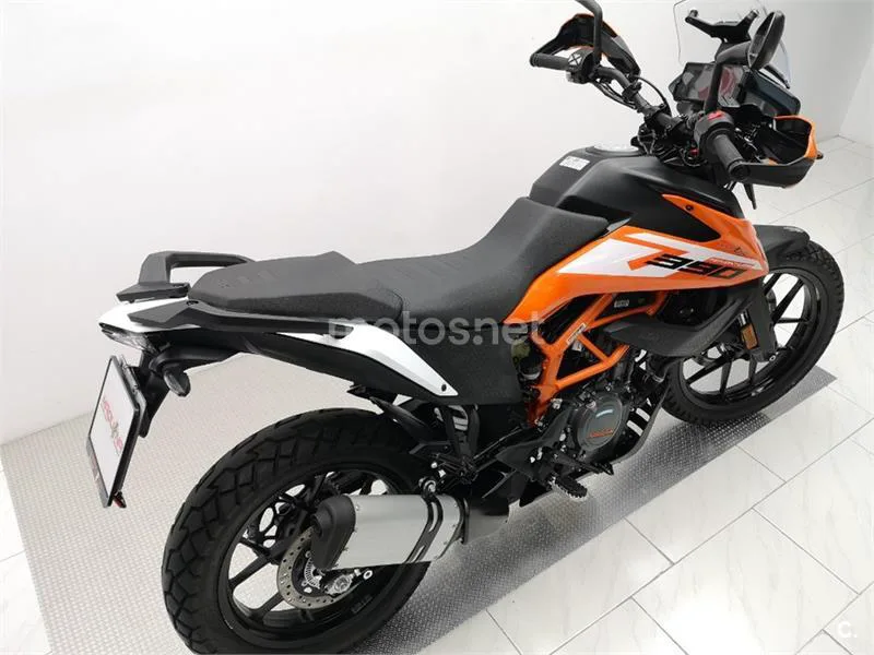 KTM 390 – Vista 4