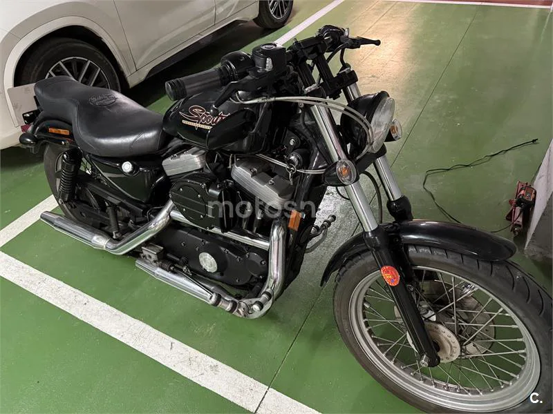 Harley-Davidson Sportster 883 – Vista 8