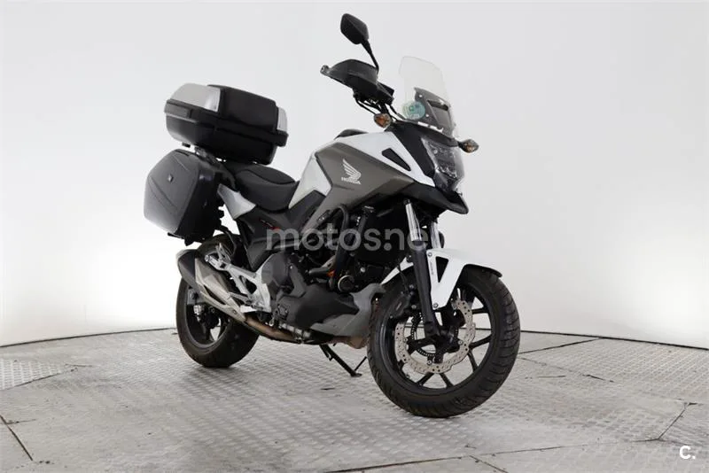 Honda NC 750 – Vista 3