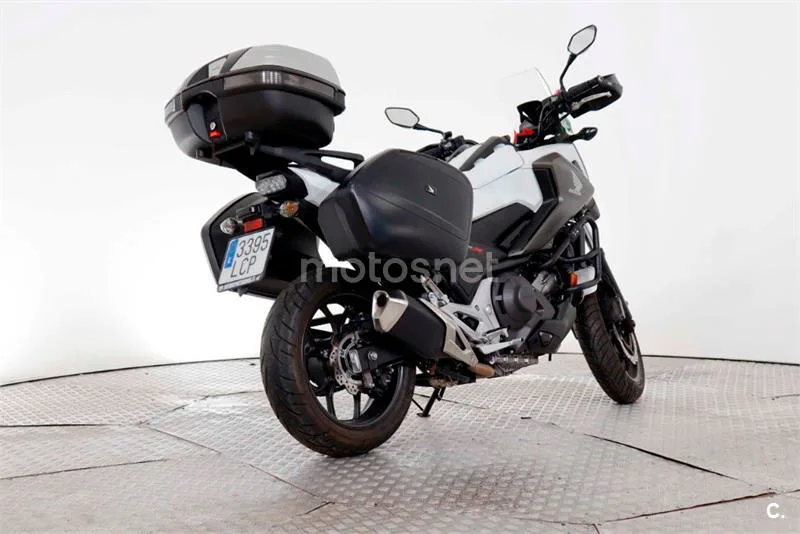 Honda NC 750 – Vista 6
