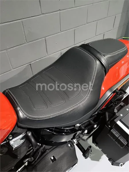Harley-Davidson Fat Bob – Vista 11