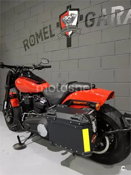 Harley-Davidson Fat Bob – Vista 15