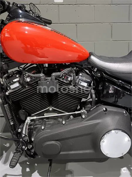 Harley-Davidson Fat Bob – Vista 4