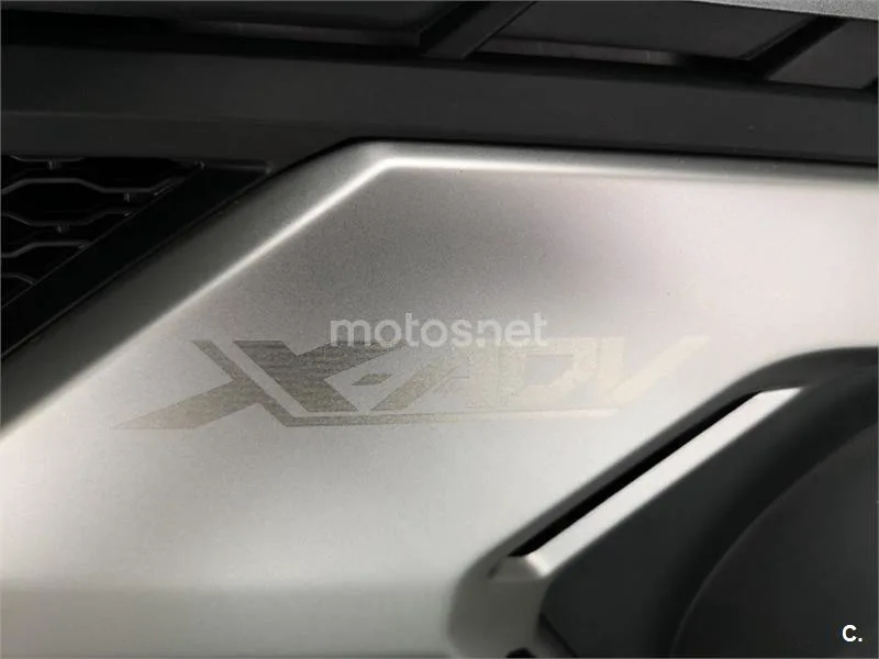 Honda X-ADV – Vista 14