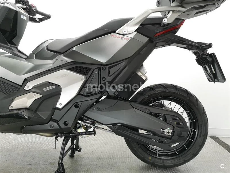 Honda X-ADV – Vista 19