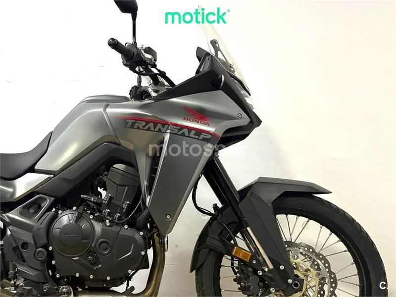 Honda XL 750 Transalp – Vista 3