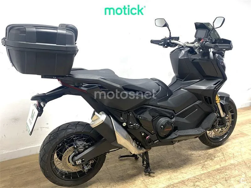 Honda X-ADV – Vista 10