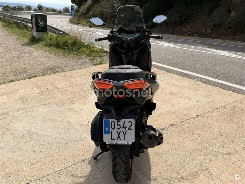 Yamaha XMAX 125 – Vista 7