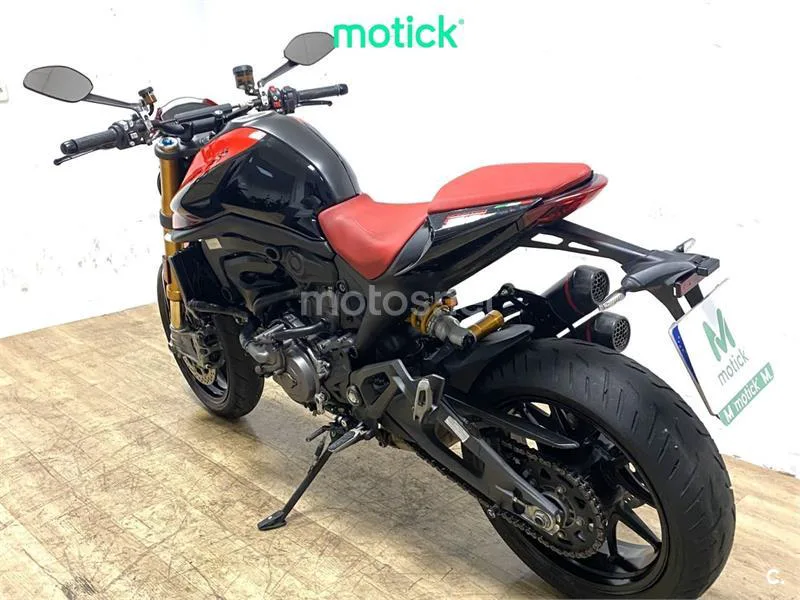 Ducati Monster – Vista 9