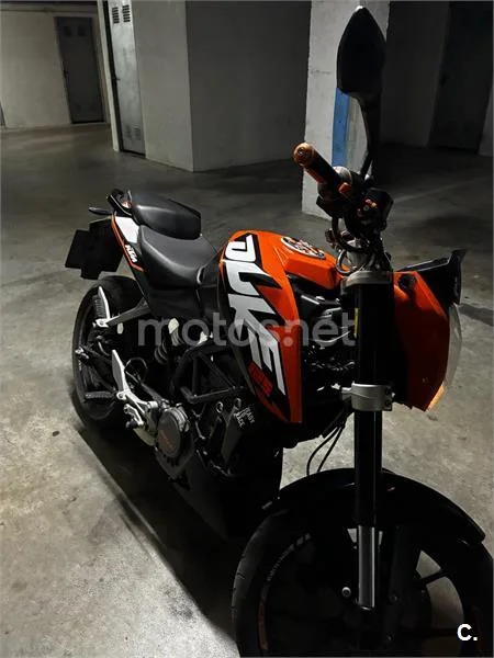 KTM 125 – Vista 3