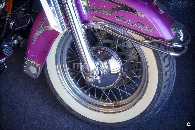 Harley-Davidson Softail Heritage – Vista 17
