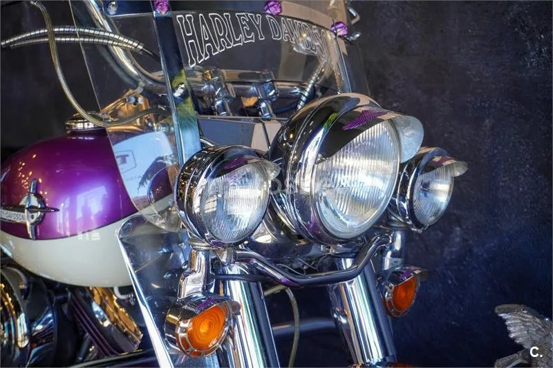 Harley-Davidson Softail Heritage – Vista 7