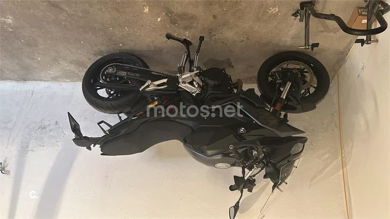 BMW F 900 XR – Vista 2