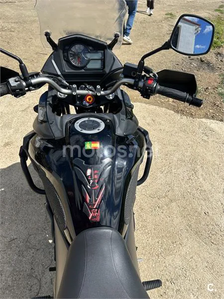 Suzuki V-Strom 650 – Vista 10