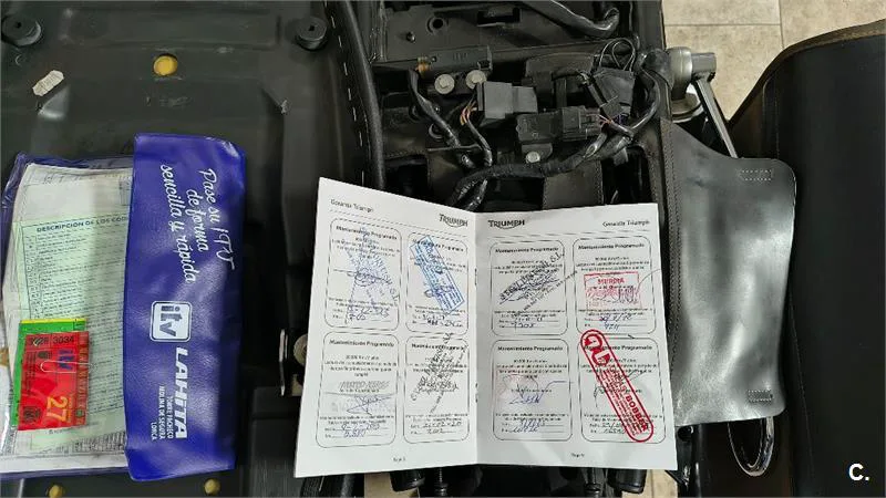 Triumph Bonneville – Vista 5