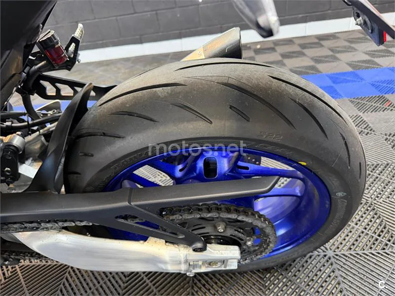 Yamaha MT-09 – Vista 6