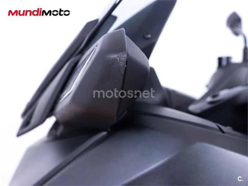 Yamaha XMAX 125 – Vista 20
