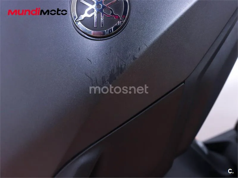 Yamaha XMAX 125 – Vista 22