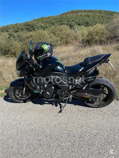 Kawasaki Z 750 – Vista 3