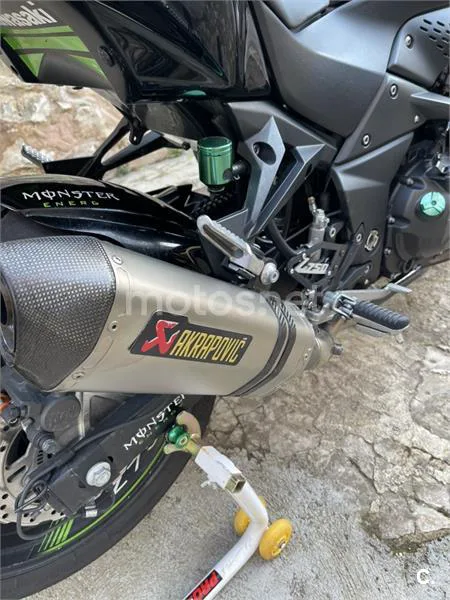 Kawasaki Z 750 – Vista 9