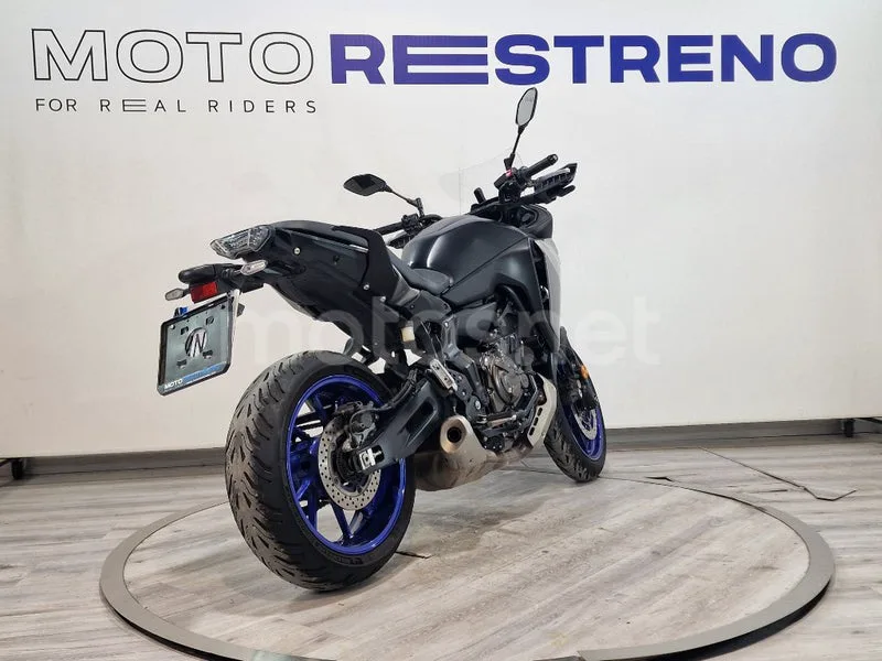 Yamaha Tracer 7 – Vista 8